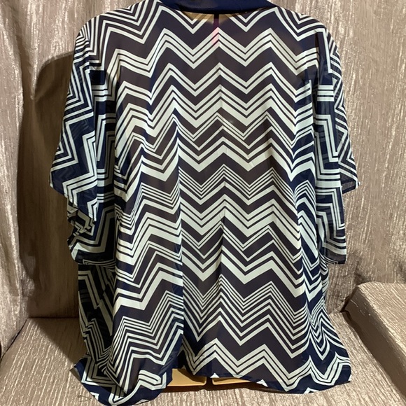 Ruby Ribbon Sheer Cardigan Top White Navy Blue Chevron Print One Size - Picture 11 of 15